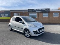 PEUGEOT 107